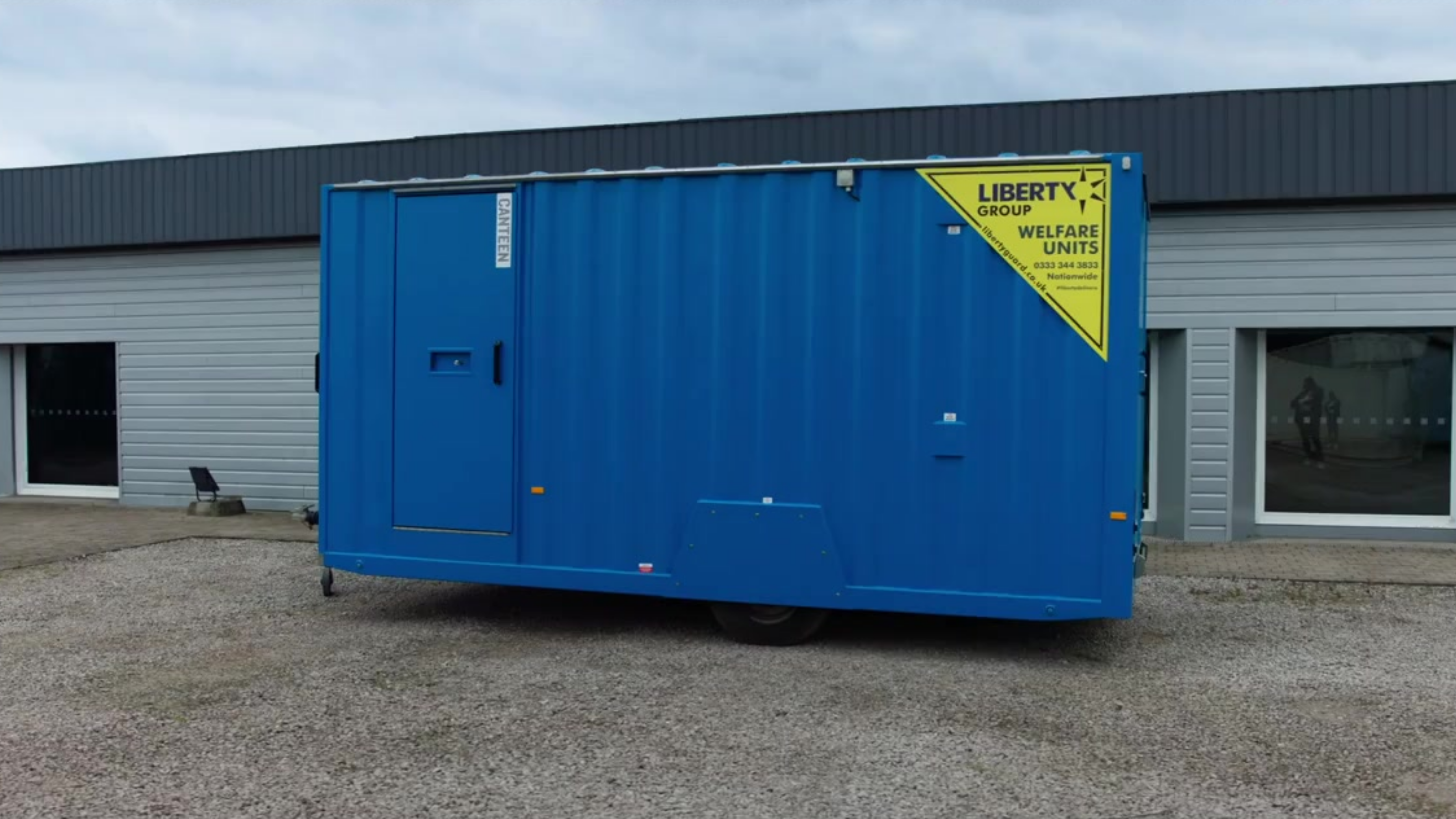 16ft Mobi mobile welfare unit from Liberty Guard