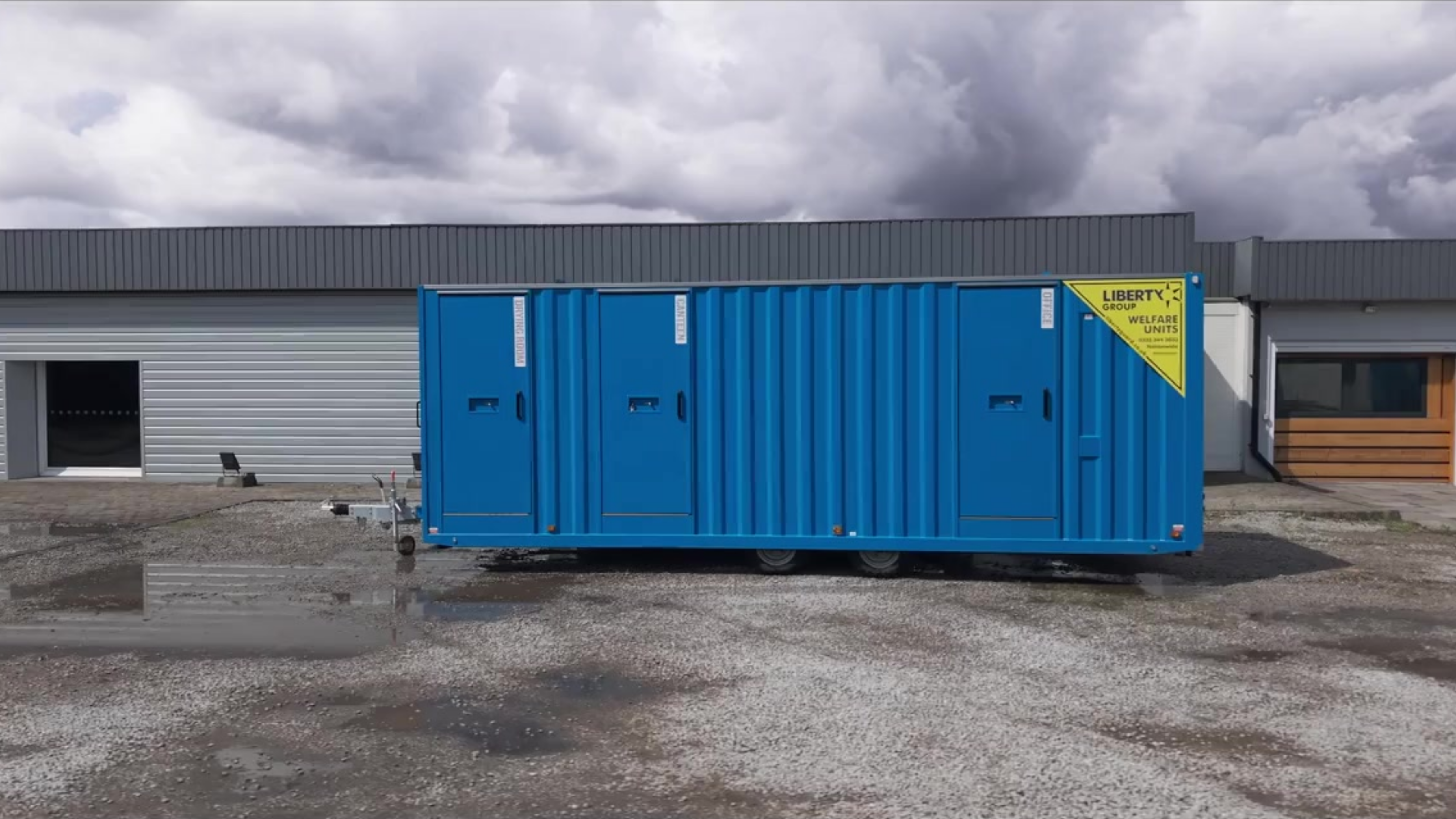 24ft Mobi Twin Toilet mobile welfare unit from Liberty Guard